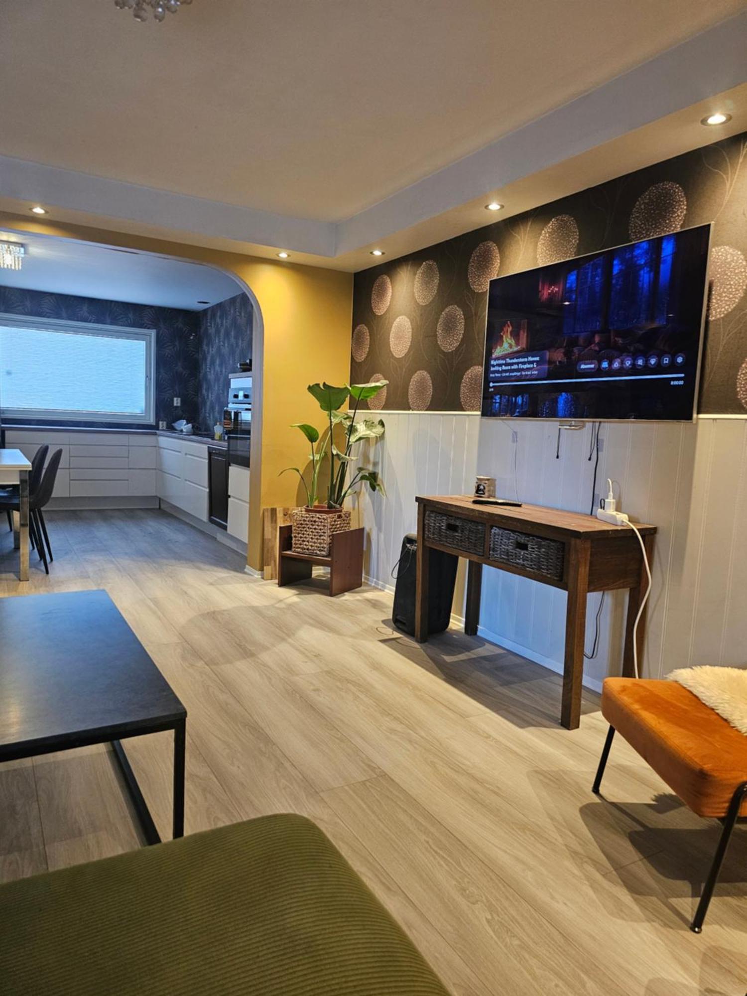 Full Privacy Townhome In Oslo With Wifi מראה חיצוני תמונה