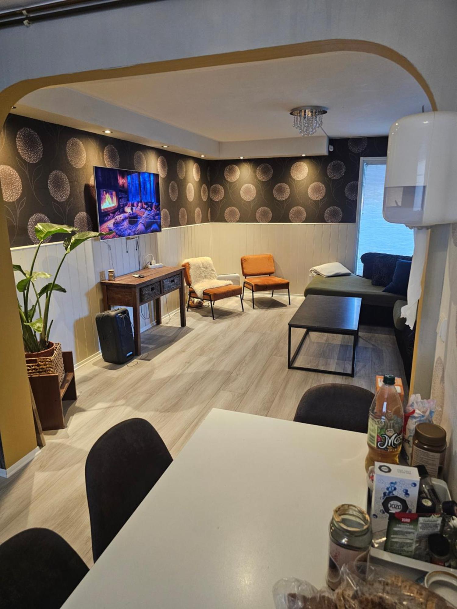 Full Privacy Townhome In Oslo With Wifi מראה חיצוני תמונה